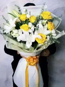 Top 8 Engagement Flower Bouquet Styles 4 Charming Lily