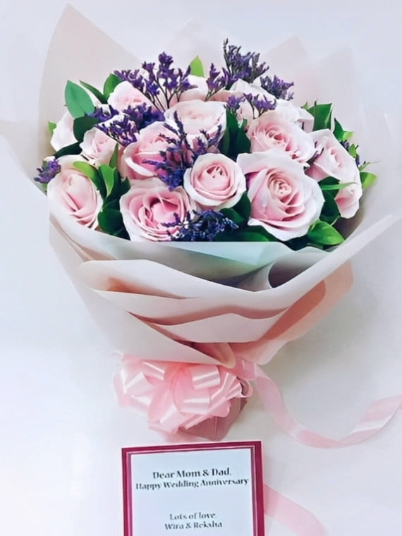 20 Roses Bouquet 3 20 Roses Bouquet