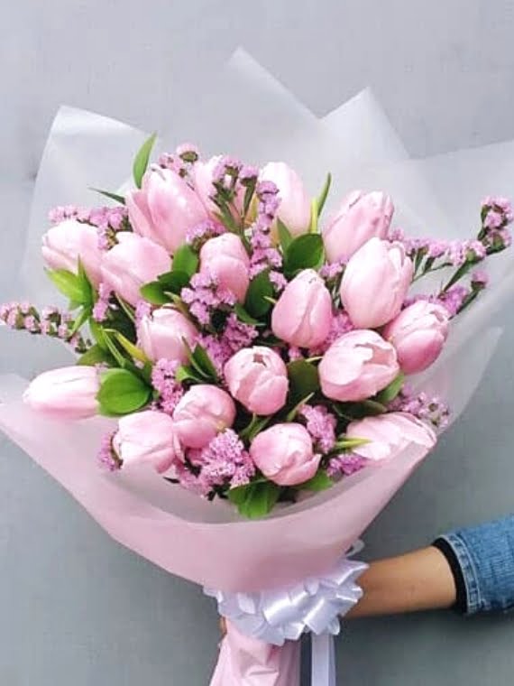 Large Tulip Bouquet 2 Large Tulip Bouquet