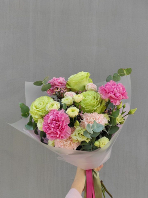Sentra Bunga Jakarta : Same Day Bouquet Flower Delivery